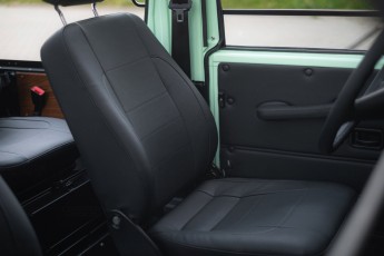 2B-070-Convertible-Mercedes-GWagen-VerdePallido-080383