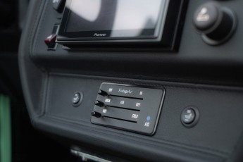 2B-077-Convertible-Mercedes-GWagen-VerdePallido-080383