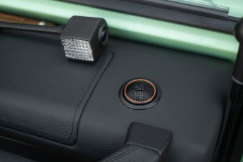 2B-083-Convertible-Mercedes-GWagen-VerdePallido-080383