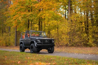 2C-002-Convertible-Mercedes-250GD-ObsidianBlack-076315