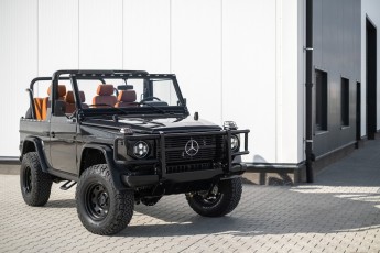 2D-004-Convertible-Mercedes-250GD-ObsidianBlack-076315