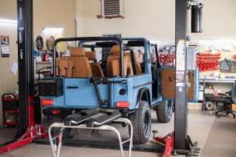 3-008-Convertible-Mercedes-GWagen-GulfBlue-079886