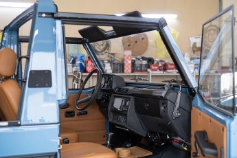 3-009-Convertible-Mercedes-GWagen-GulfBlue-079886