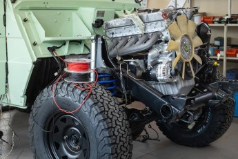 3-009-Convertible-Mercedes-GWagen-VerdePallido-080383