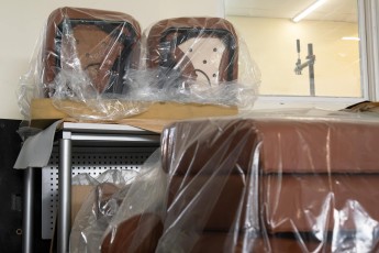 3-012-Convertible-Mercedes-250GD-ObsidianBlack-076315