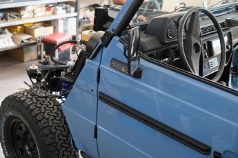 3-012-Convertible-Mercedes-GWagen-GulfBlue-079886