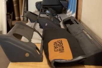 3-013-Convertible-Mercedes-GWagen-GulfBlue-079886