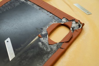 3-015-Convertible-Mercedes-250GD-ObsidianBlack-076315