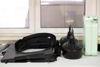 3-019-Convertible-Mercedes-GWagen-VerdePallido-080383