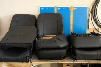 3-030-Convertible-Mercedes-GWagen-VerdePallido-080383