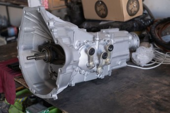 3-039-Convertible-Mercedes-250GD-ObsidianBlack-076315