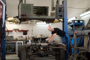 3-058-Convertible-Mercedes-GWagen-GulfBlue-079886