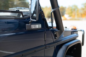 2A-026-Convertible-Mercedes-GWagen-MidnightBlue-076316