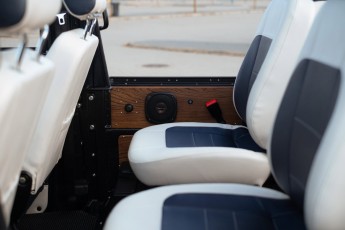 2A-043-Convertible-Mercedes-GWagen-MidnightBlue-076316