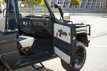 2A-053-Convertible-Mercedes-GWagen-MidnightBlue-076316