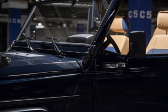 2A-017-Vintage-Mercedes-GWagon-MidnightBlue-080489