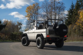 2B-003-Custom-Mercedes-GWagon-MojaveSilver-080462