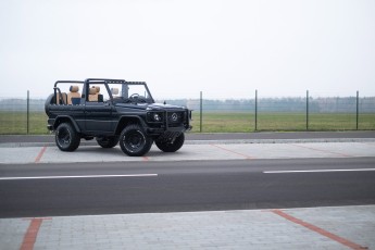 2B-003-Vintage-Mercedes-GWagon-MidnightBlue-080489