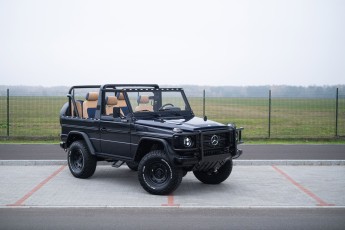 2B-004-Vintage-Mercedes-GWagon-MidnightBlue-080489