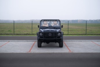 2B-008-Vintage-Mercedes-GWagon-MidnightBlue-080489