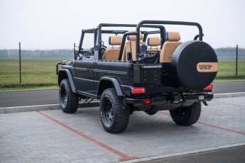 2B-011-Vintage-Mercedes-GWagon-MidnightBlue-080489