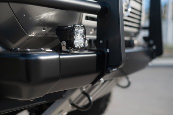 2B-021-Custom-Mercedes-GWagon-MojaveSilver-080462