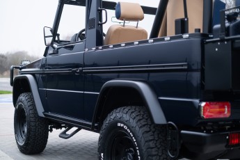 2B-033-Vintage-Mercedes-GWagon-MidnightBlue-080489