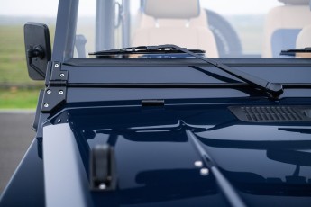 2B-044-Vintage-Mercedes-GWagon-MidnightBlue-080489