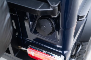 2B-046-Vintage-Mercedes-GWagon-MidnightBlue-080489