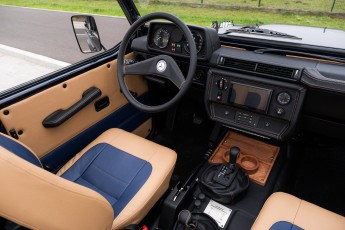 2B-061-Vintage-Mercedes-GWagon-MidnightBlue-080489