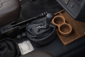 2B-084-Custom-Mercedes-GWagon-MojaveSilver-080462