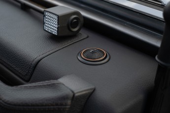 2B-089-Custom-Mercedes-GWagon-MojaveSilver-080462