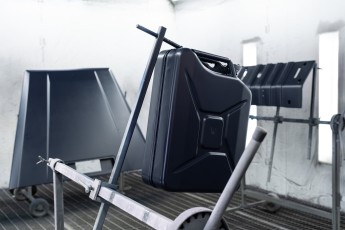 3-020-Vintage-Mercedes-GWagon-MidnightBlue-080489