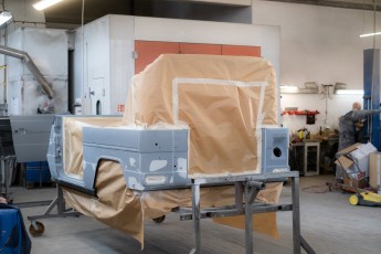 3-021-Vintage-Mercedes-GWagon-MidnightBlue-080489