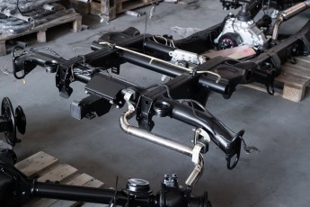 3-026-Custom-Mercedes-GWagon-MojaveSilver-080462