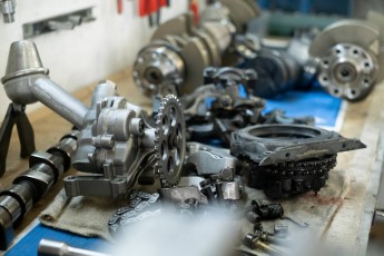 3-039-Vintage-Mercedes-GWagon-MidnightBlue-080489