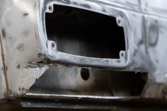 3-064-Custom-Mercedes-GWagon-MojaveSilver-080462