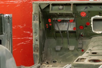 3-072-Custom-Mercedes-GWagon-MojaveSilver-080462