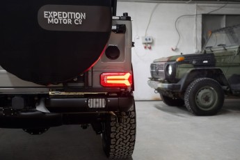 2A-025-Convertible-Mercedes-250GD-Chalk-082098