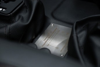 2A-051-Convertible-Mercedes-250GD-Chalk-082098