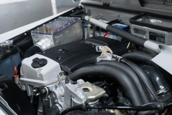 2A-061-Convertible-Mercedes-250GD-Chalk-082098