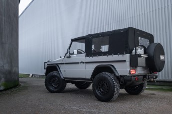 2B-006-Convertible-Mercedes-250GD-Chalk-082098