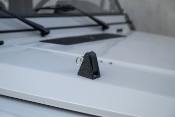 2B-023-Convertible-Mercedes-250GD-Chalk-082098