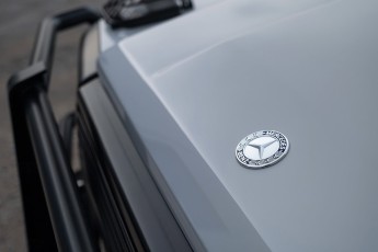 2B-032-Convertible-Mercedes-250GD-Chalk-082098