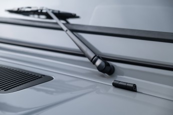 2B-033-Convertible-Mercedes-250GD-Chalk-082098