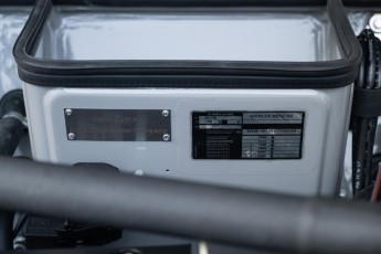 2B-048-Convertible-Mercedes-250GD-Chalk-082098