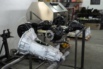 3-044-Convertible-Mercedes-250GD-Chalk-082098