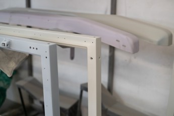 3-049-Convertible-Mercedes-250GD-Chalk-082098