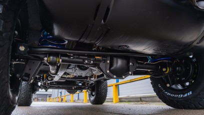 1-006-Convertible-Mercedes-GWagen-GulfBlue-088653