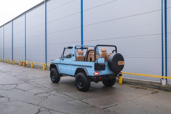 2B-005-Convertible-Mercedes-GWagen-GulfBlue-088653
